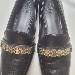 Tory Burch Black Leather Loafers with Gold Chain Accent